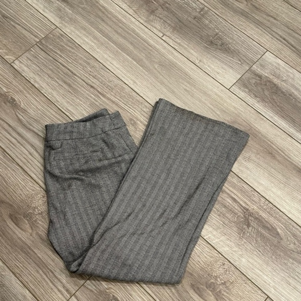 NEW YORK & CO Black/White Pull-On Dress Pants-M - Picture 4 of 10